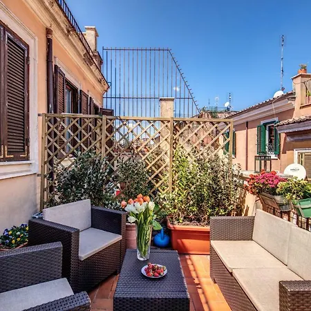 Ponte Palatino شقة روما